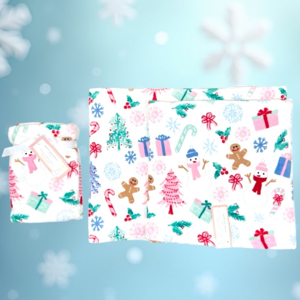 Cupcakes & Cashmere - ‘Winter Wonderland bundle’ bath towel set. NWT Firm!